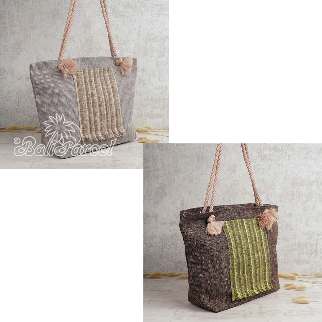 Assorted Colour Of Beautiful Travel Bag, Handmade With Good Quality Of Canvas.