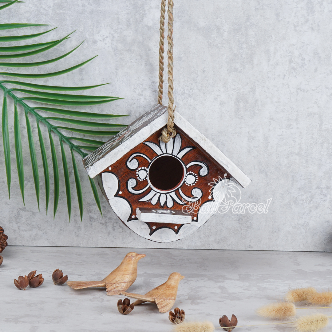 Board Bird House.