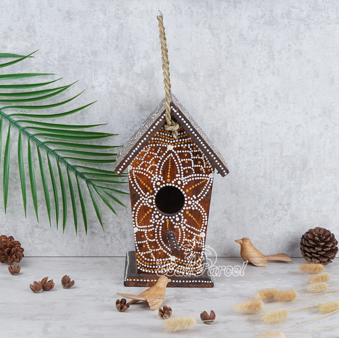 Board Bird House.