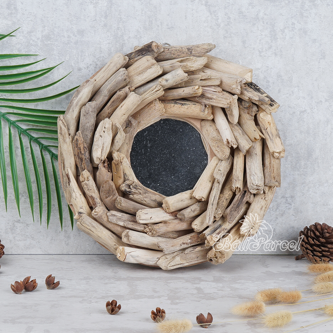 Driftwood Round Mirror.