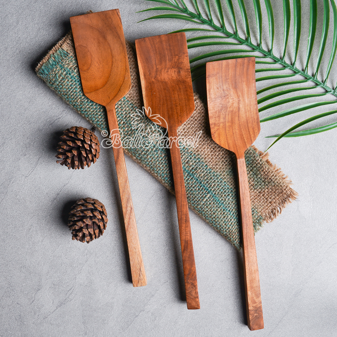 Wooden Spoon, Hand Carved From Teak Wood Wood, Finishing With Olive Oil.