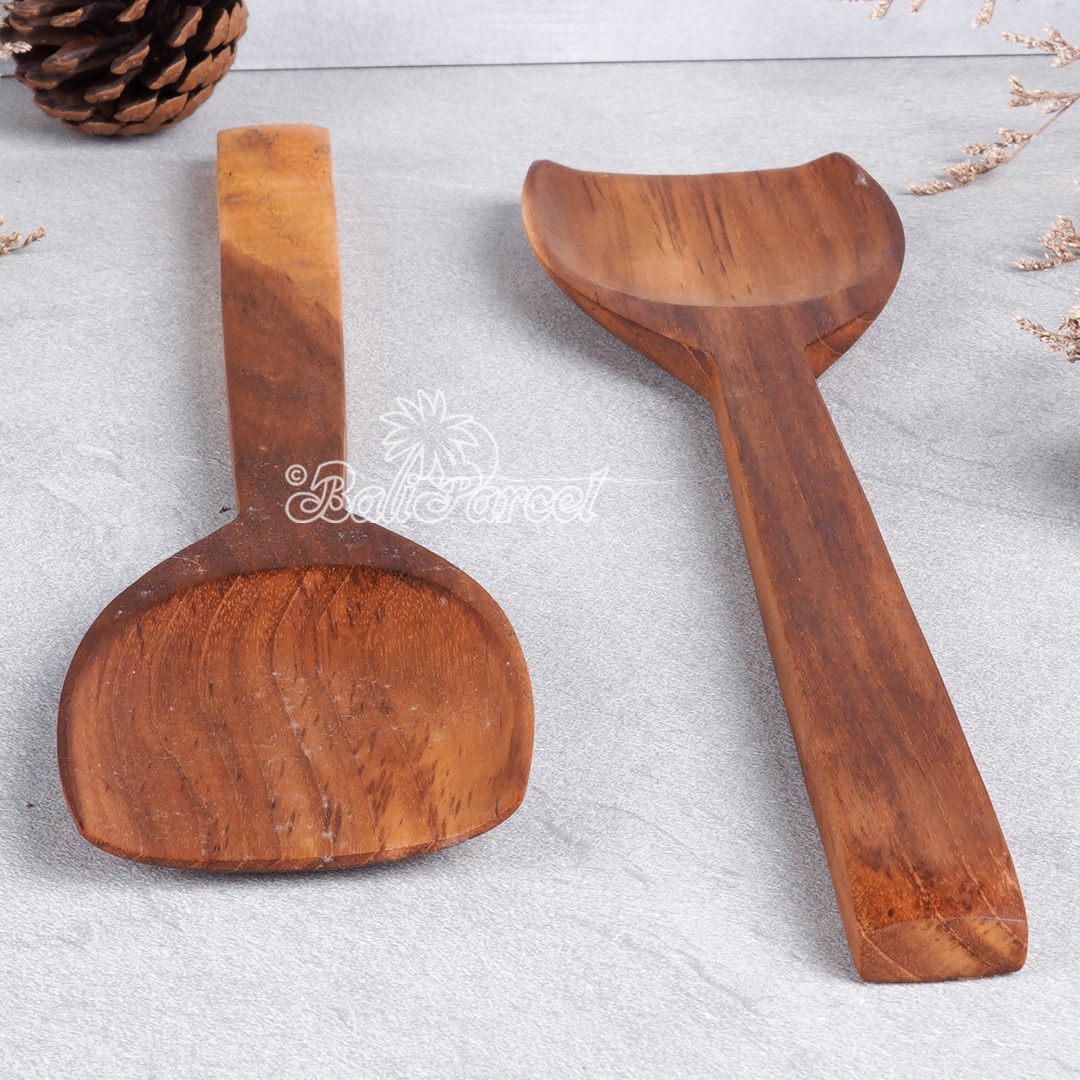 Wooden Spoon, Hand Carved From Teak Wood Wood, Finishing With Olive Oil.