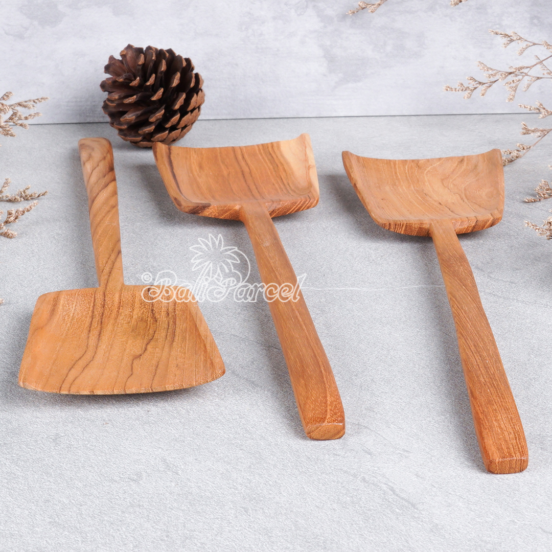 Wooden Spoon, Hand Carved From Teak Wood Wood, Finishing With Olive Oil.