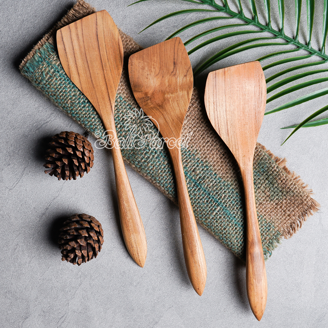 Wooden Spoon, Hand Carved From Teak Wood Wood, Finishing With Olive Oil.