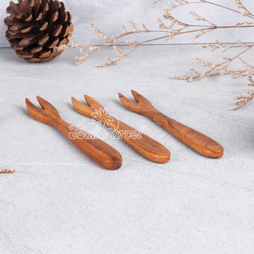 Wooden Fork, Hand Carved From Teak Wood Wood, Finishing With Olive Oil