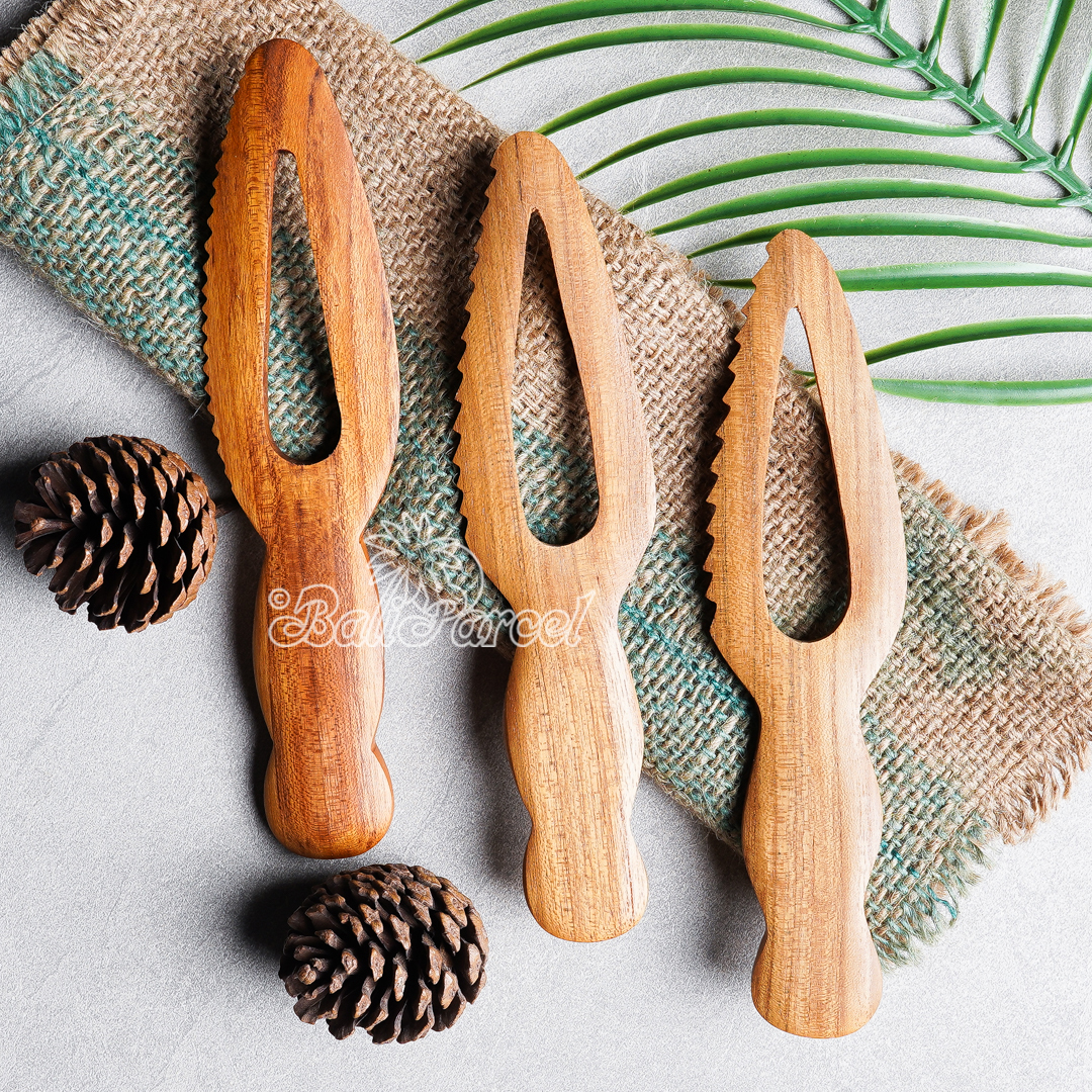 Wooden Knife, Hand Carved From Teak Wood, Finishing With Olive Oil.