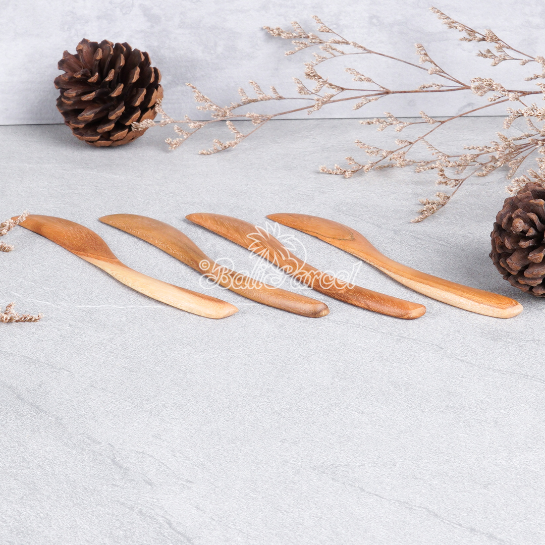 Wooden Knife, Hand Carved From Teak Wood, Finishing With Olive Oil.
