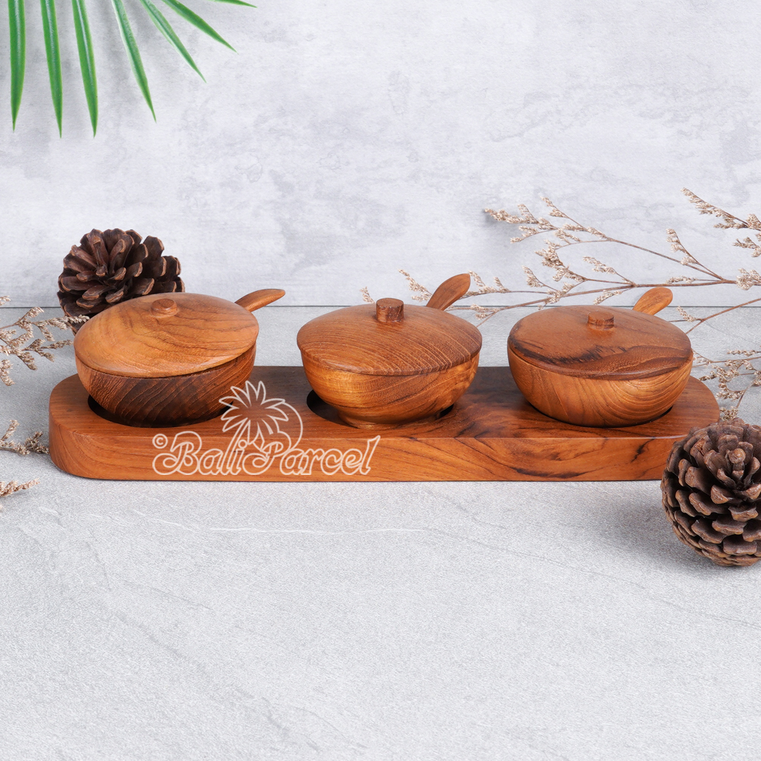 Wooden Bowls And 1 Tray, Hanmade Carved From Teak Wood, Finishing With Olive Oil.