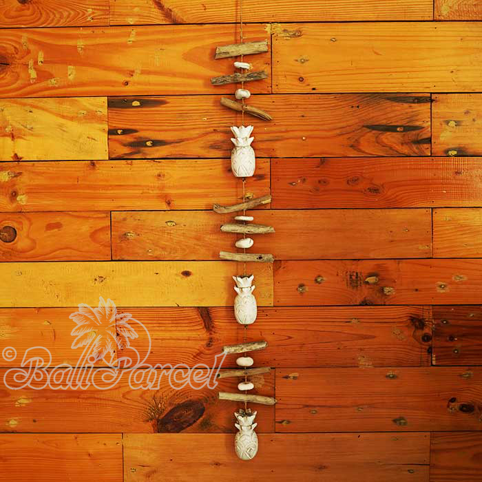Wooden Wall Hanging, Handmade From Albesia Wood