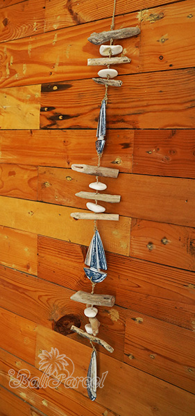Wooden Wall Hanging, Handmade From Albesia Wood