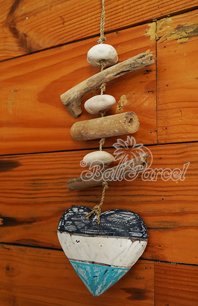 Wooden Wall Hanging, Handmade From Albesia Wood