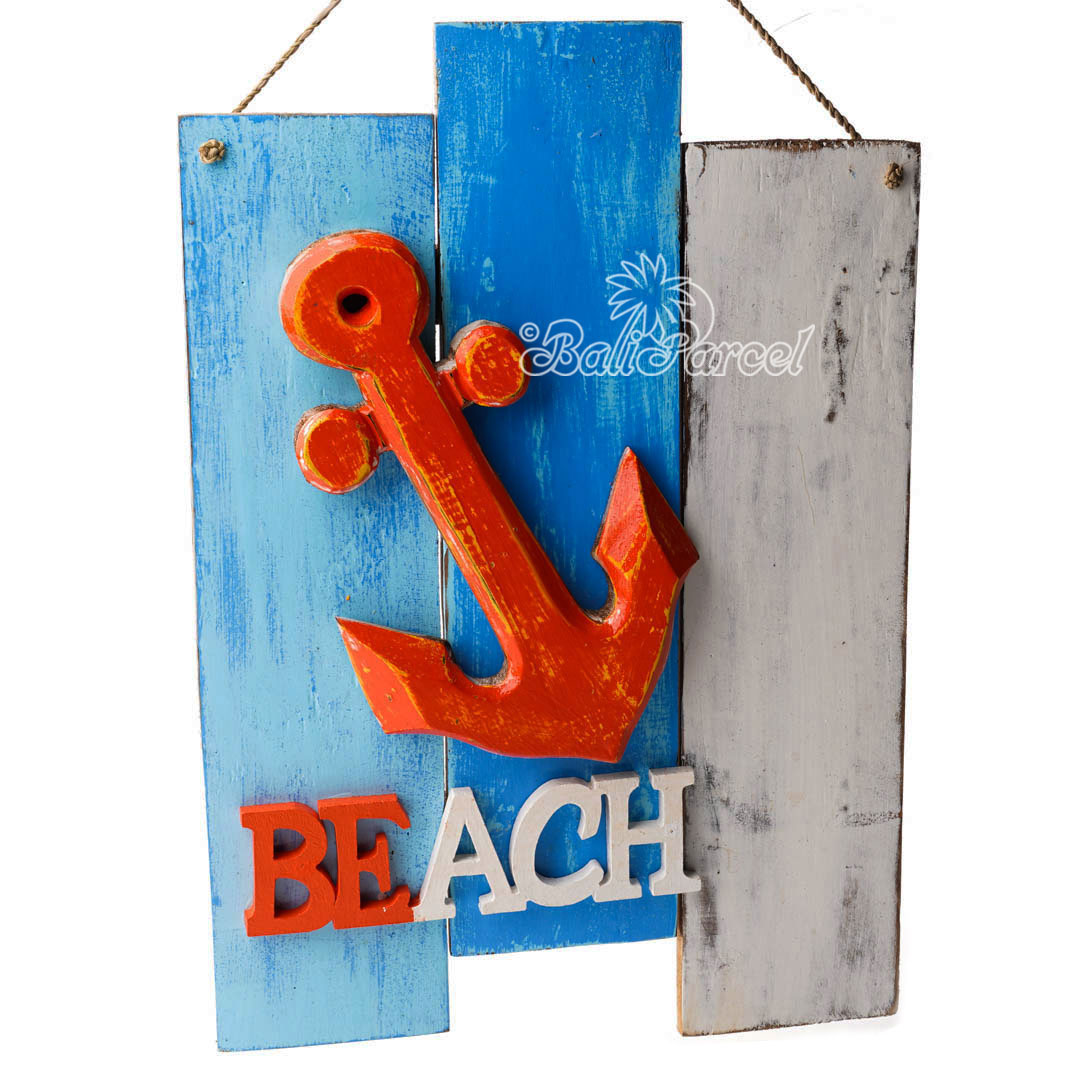Wooden Wall Hanging, Handmade From Albesia Wood