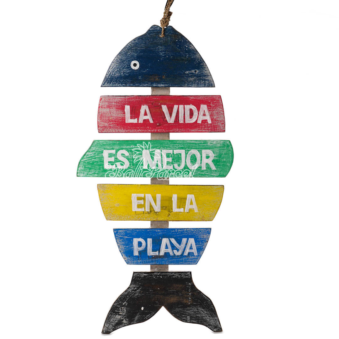 Wooden Wall Hanging, Handmade From Albesia Wood