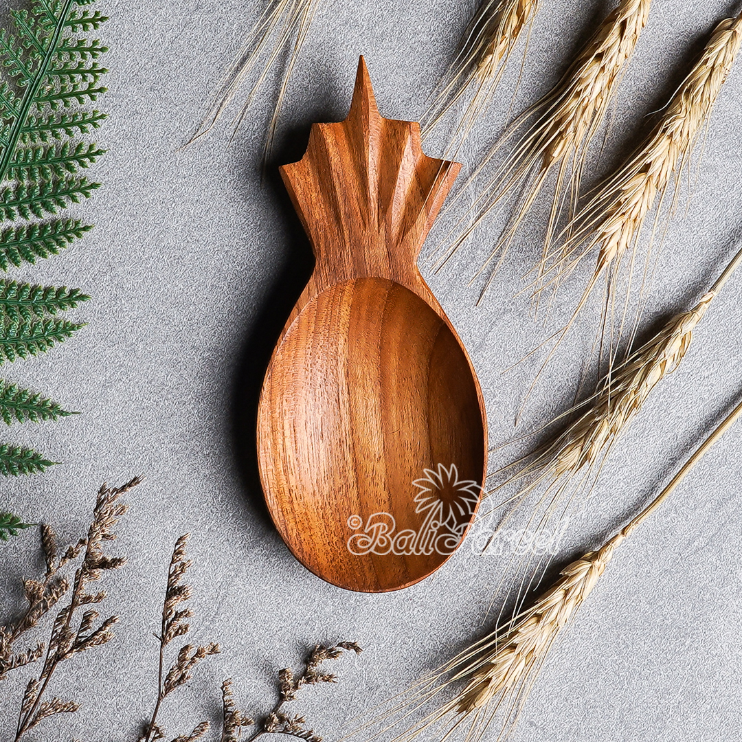 Wooden Plate, Hand Carved From Teak Wood, Finishing With Olive Oil.