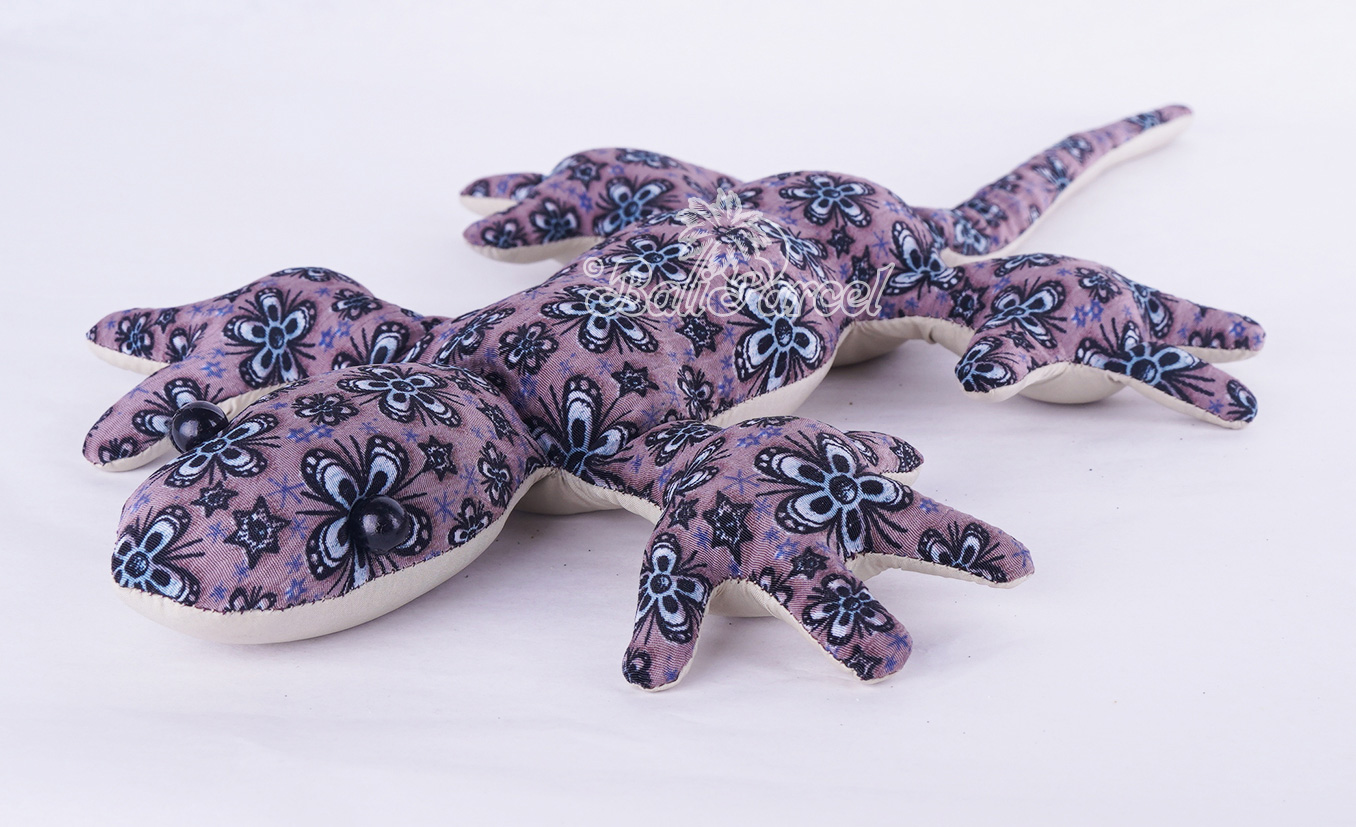 Gecko, Sand Filled Safari Animal And Paint