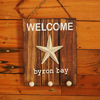 Wooden Wallhanging, Handmade From Albesia Wood