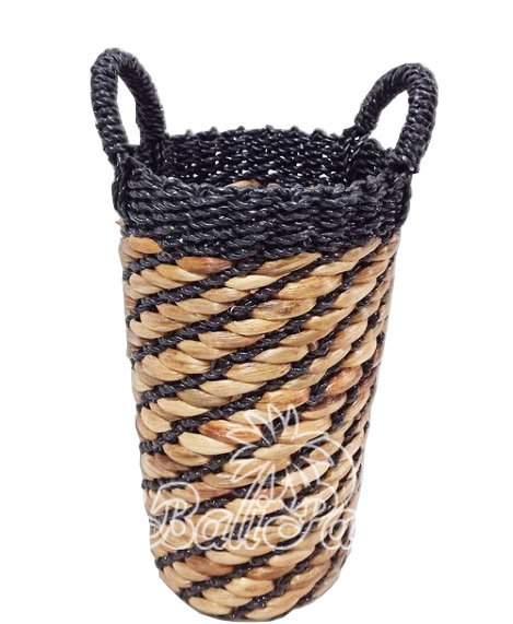 Beautiful Home Decoration Pot, Handmade With Synthetic String Inlaid With Water Hyacinth