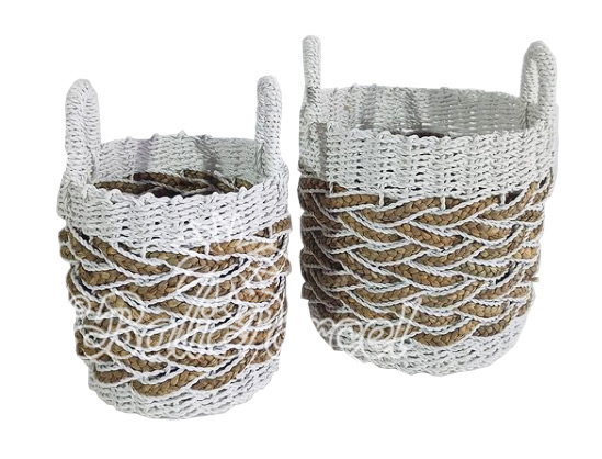 Beautiful Home Decoration Basket , Handmade With Synthetic String Inlaid With Water Hyacinth Set Of 2