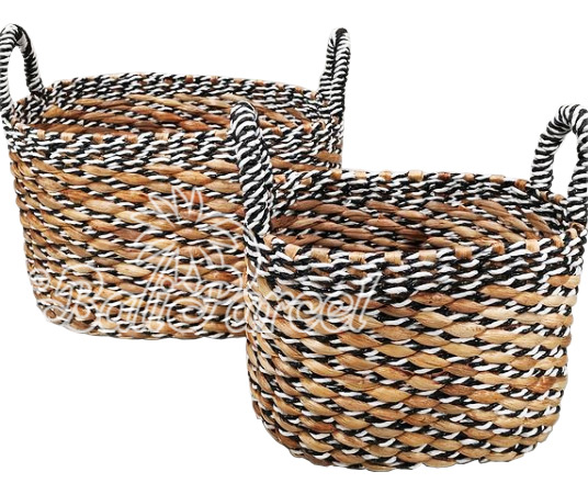 Beautiful Home Decoration Basket , Handmade With Synthetic String Inlaid With Water Hyacinth Set Of 2