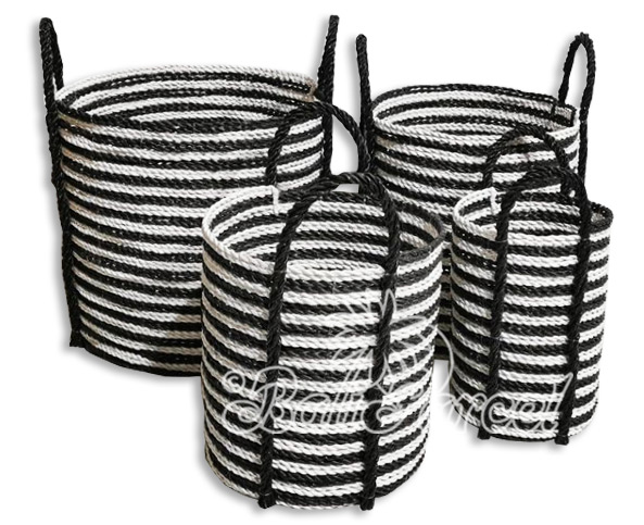 Beautiful Home Decoration Basket , Handmade With Synthetic String Inlaid With Water Hyacinth Set Of 4