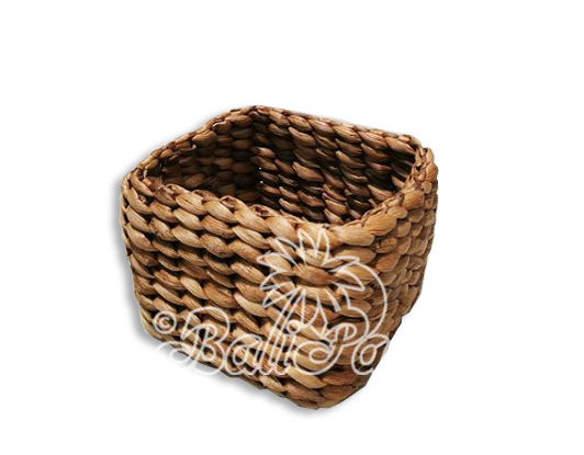 Beautiful Home Decoration Basket, Handmade With Water Hyacinth 