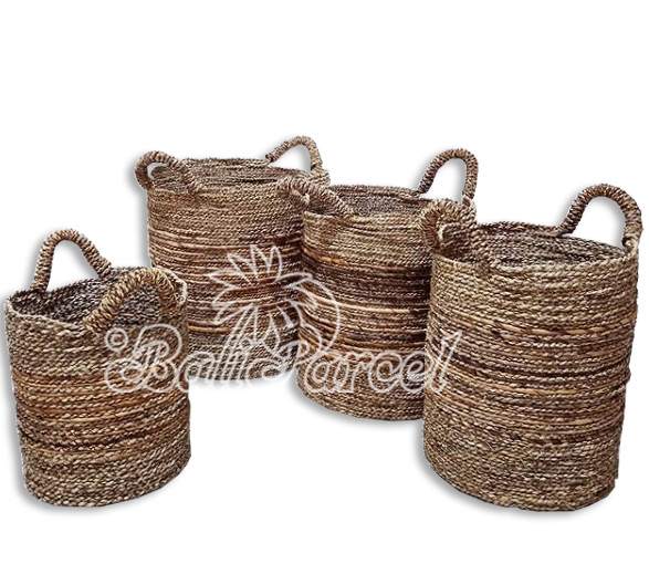 Beautiful Home Decoration Basket , Handmade With Synthetic String Inlaid With Water Hyacinth Set Of 4