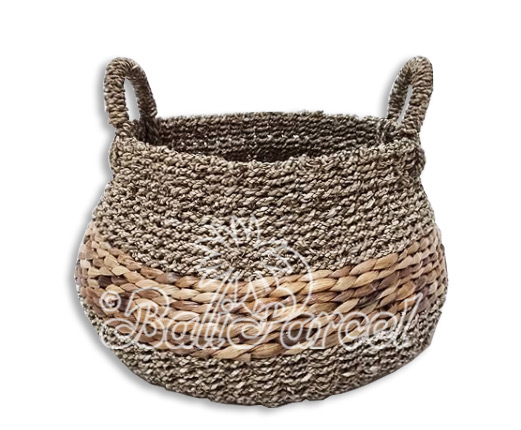 Beautiful Home Decoration Basket , Handmade With Synthetic String Inlaid With Water Hyacinth 