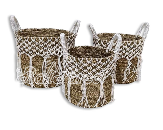 Beautiful Home Decoration Basket , Handmade With Synthetic String Inlaid With Water Hyacinth Set Of 3