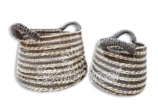Beautiful Home Decoration Basket , Handmade With Synthetic String Inlaid With Water Hyacinth Set Of 2