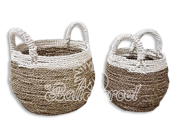 Beautiful Home Decoration Basket , Handmade With Synthetic String Inlaid With Water Hyacinth Set Of 2