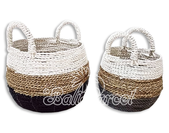 Beautiful Home Decoration Basket , Handmade With Synthetic String Inlaid With Water Hyacinth Set Of 2