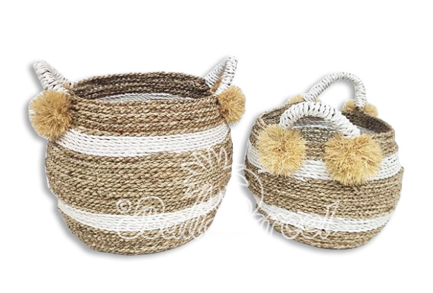 Beautiful Home Decoration Basket , Handmade With Synthetic String Inlaid With Water Hyacinth Set Of 2
