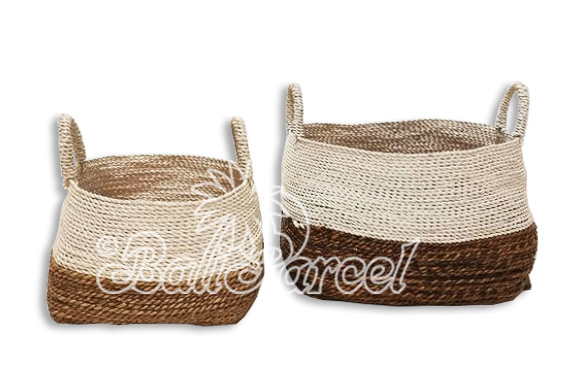 Beautiful Home Decoration Basket , Handmade With Synthetic String Inlaid With Water Hyacinth Set Of 2