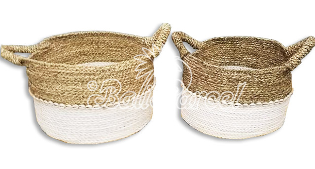 Beautiful Home Decoration Basket , Handmade With Synthetic String Inlaid With Water Hyacinth Set Of 2