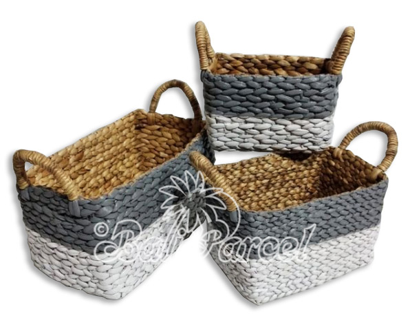 Beautiful Home Decoration Basket , Handmade With Synthetic String Inlaid With Water Hyacinth Set Of 3