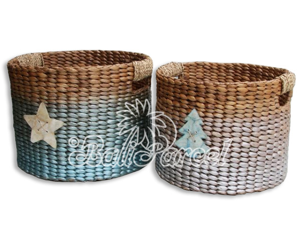 Beautiful Home Decoration Basket , Handmade With Synthetic String Inlaid With Water Hyacinth Set Of 2