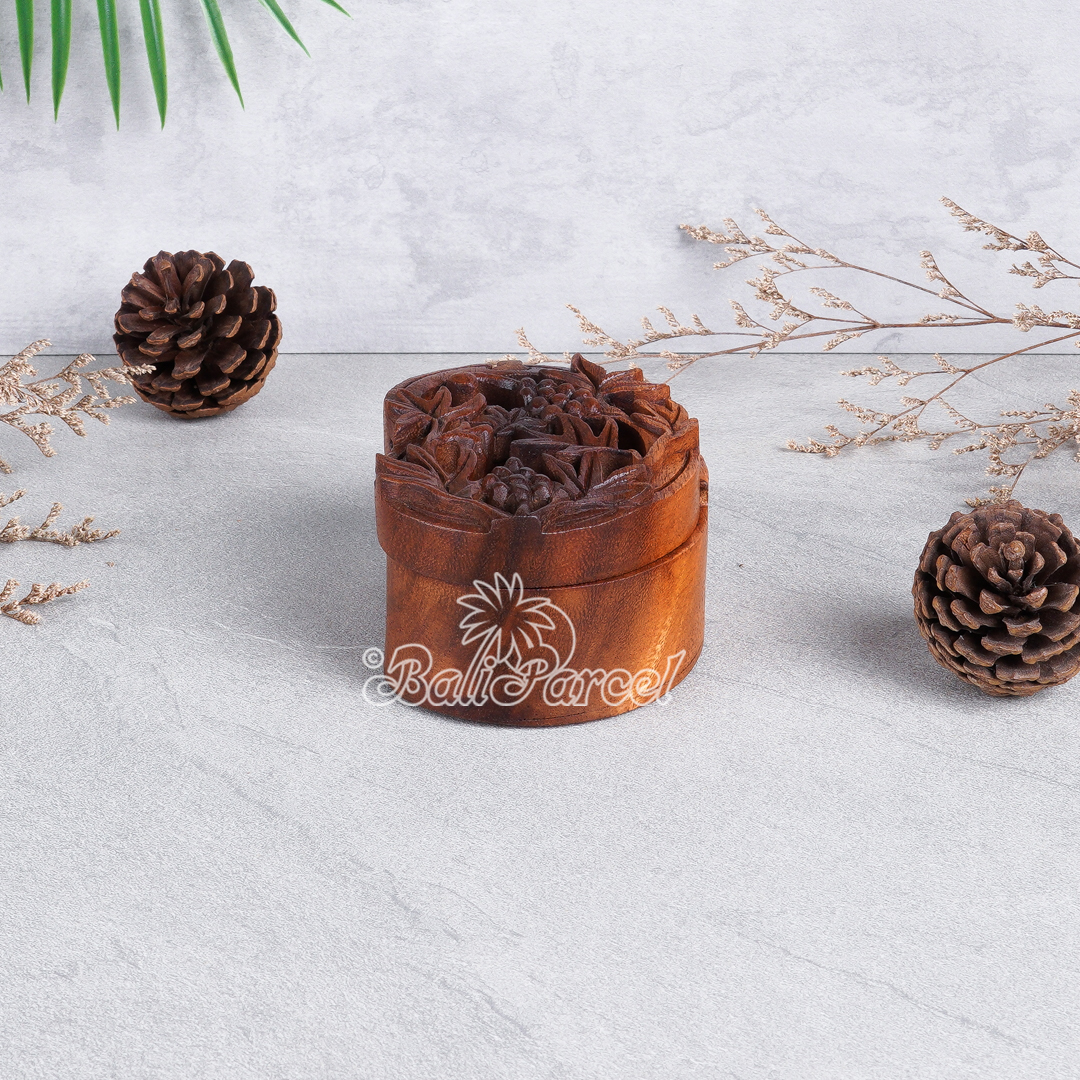 Wooden Box With Rambutan Grapes , Hand Made From Suar Wood