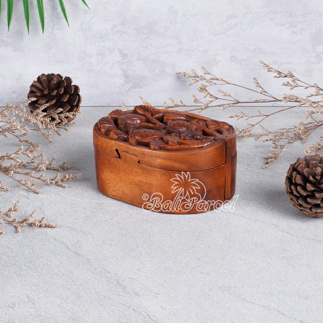 Wooden Box With Turtle Shark, Hand Made From Suar Wood