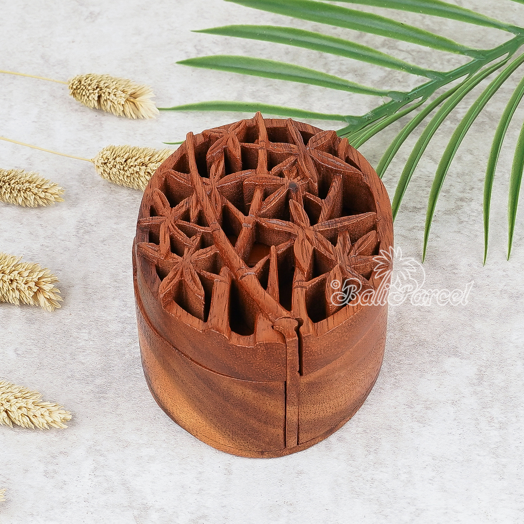 Wooden Box Bamboo Tree, Hand Made From Suar Wood.