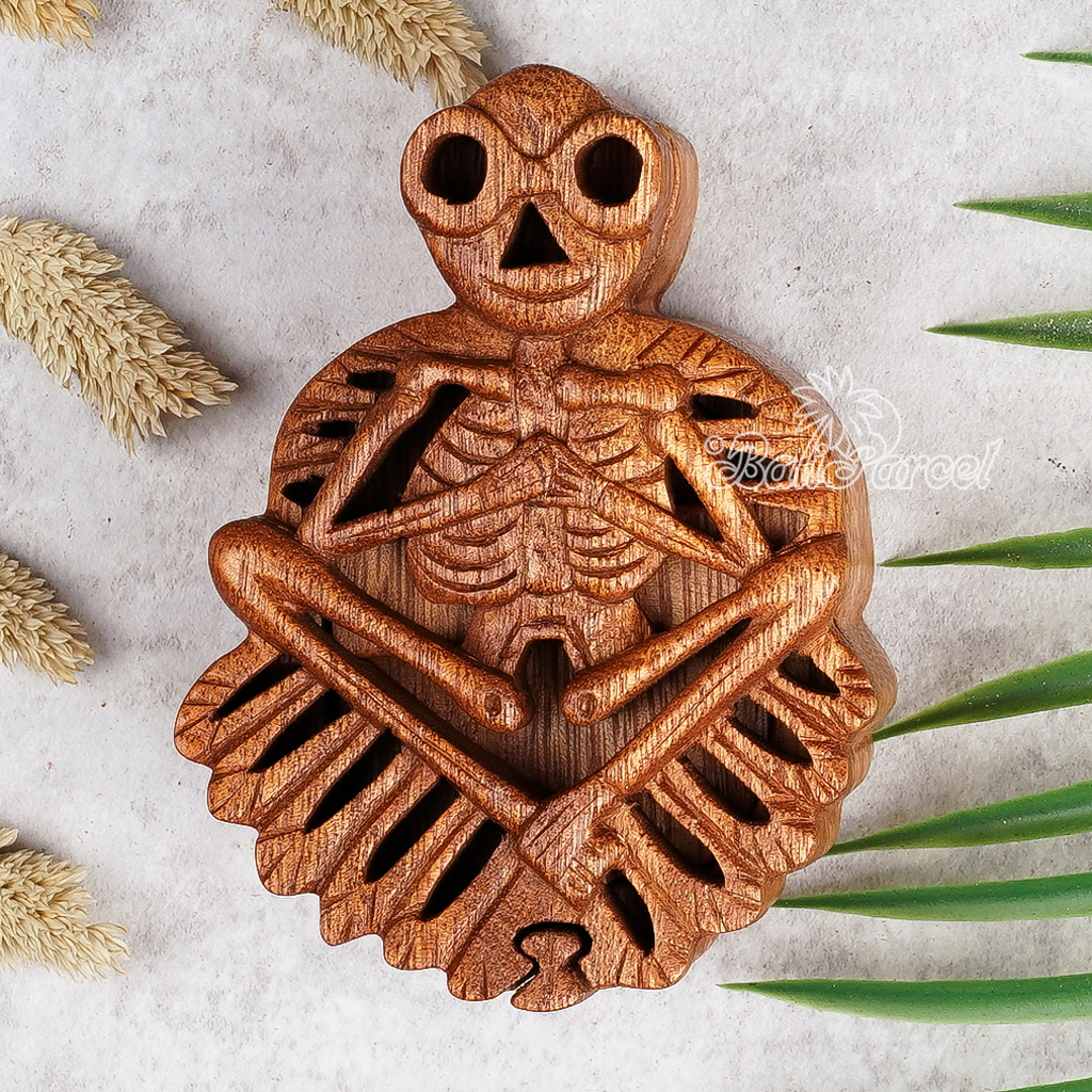Wooden Box Skull, Hand Made From Suar Wood.