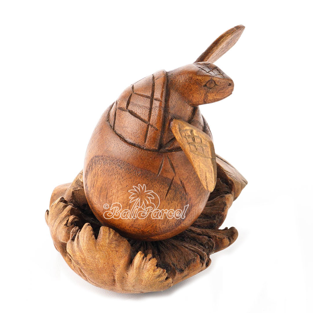 Wooden Turtle With Parasite Wood