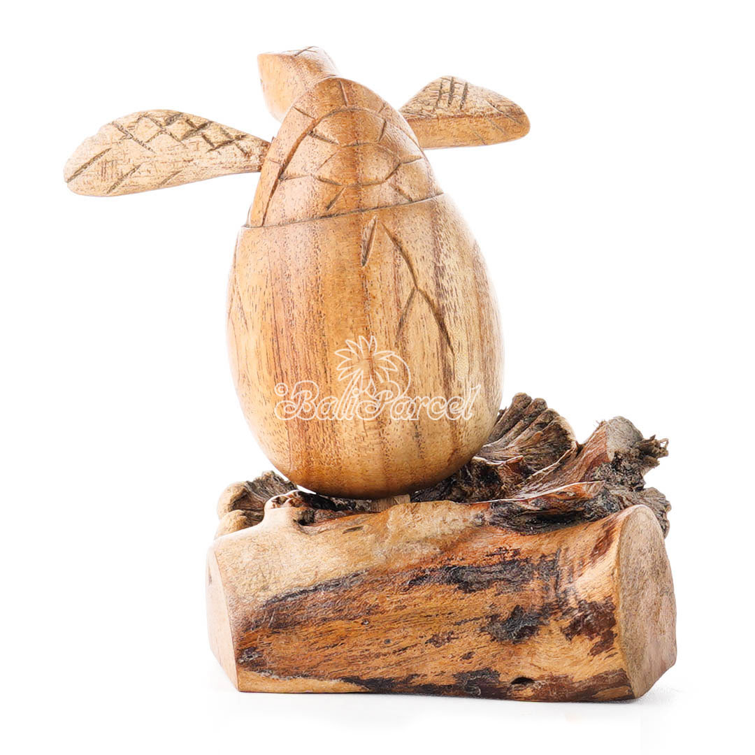 Wooden Turtle With Parasite Wood