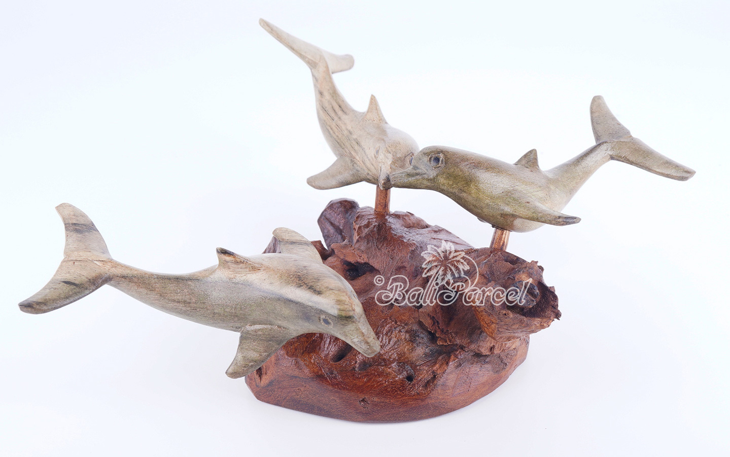 Wooden 3 Dolphins With Parasite Wood