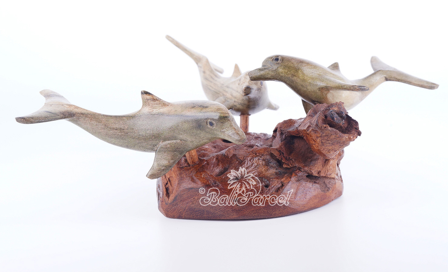 Wooden 3 Dolphins With Parasite Wood