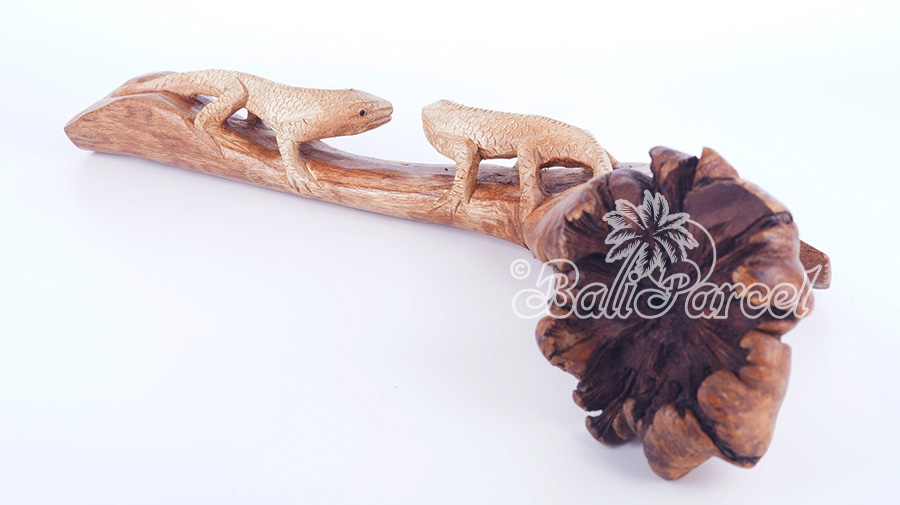 Wooden 2 Komodo With Parasite Wood