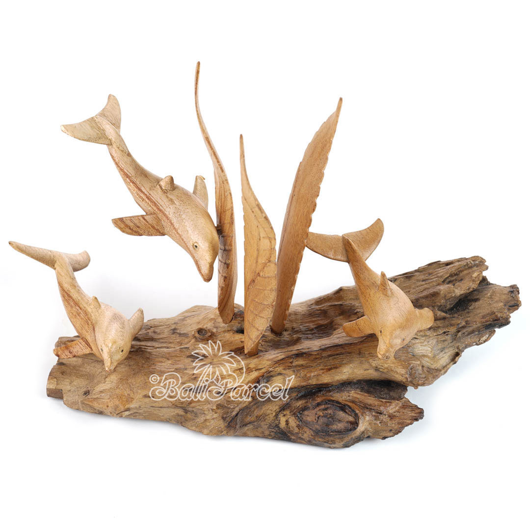 Wooden 3 Dolphins With Parasite Wood