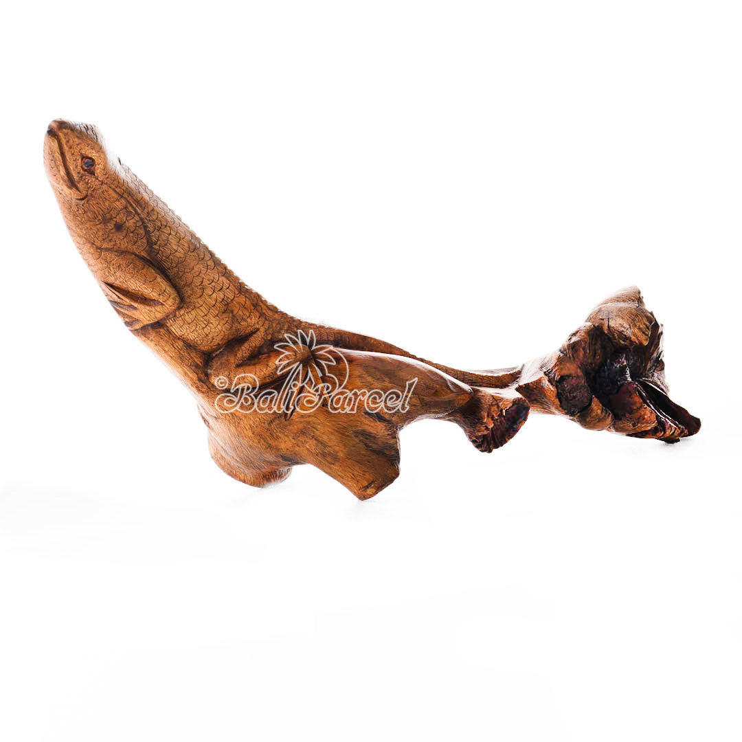 Wooden Lizard Parasite Wood