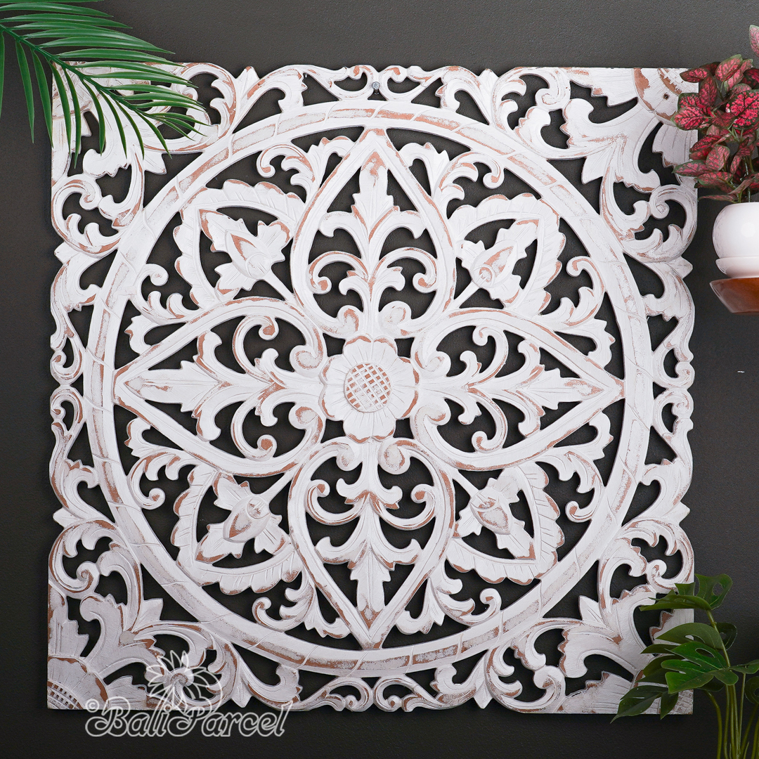 Wooden Wallhanging Sun Flower, Hand Made From Hardboard/ MDF, With White Wash Color.