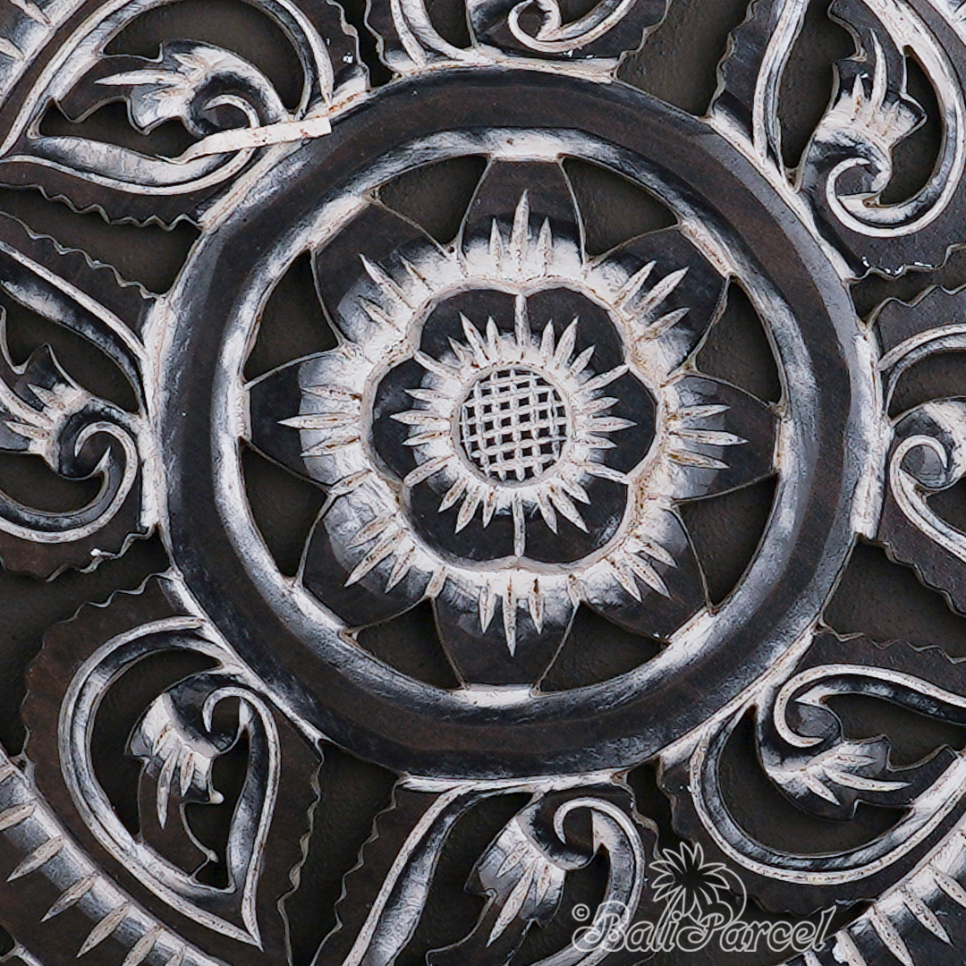 Wooden Wallhanging Sun Flower, Hand Made From Hardboard/ MDF, With Black Color.