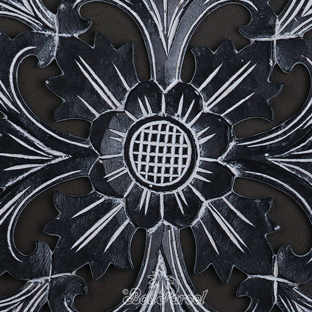 Wooden Wallhanging Sun Flower, Hand Made From Hardboard/ MDF, With Black Color.